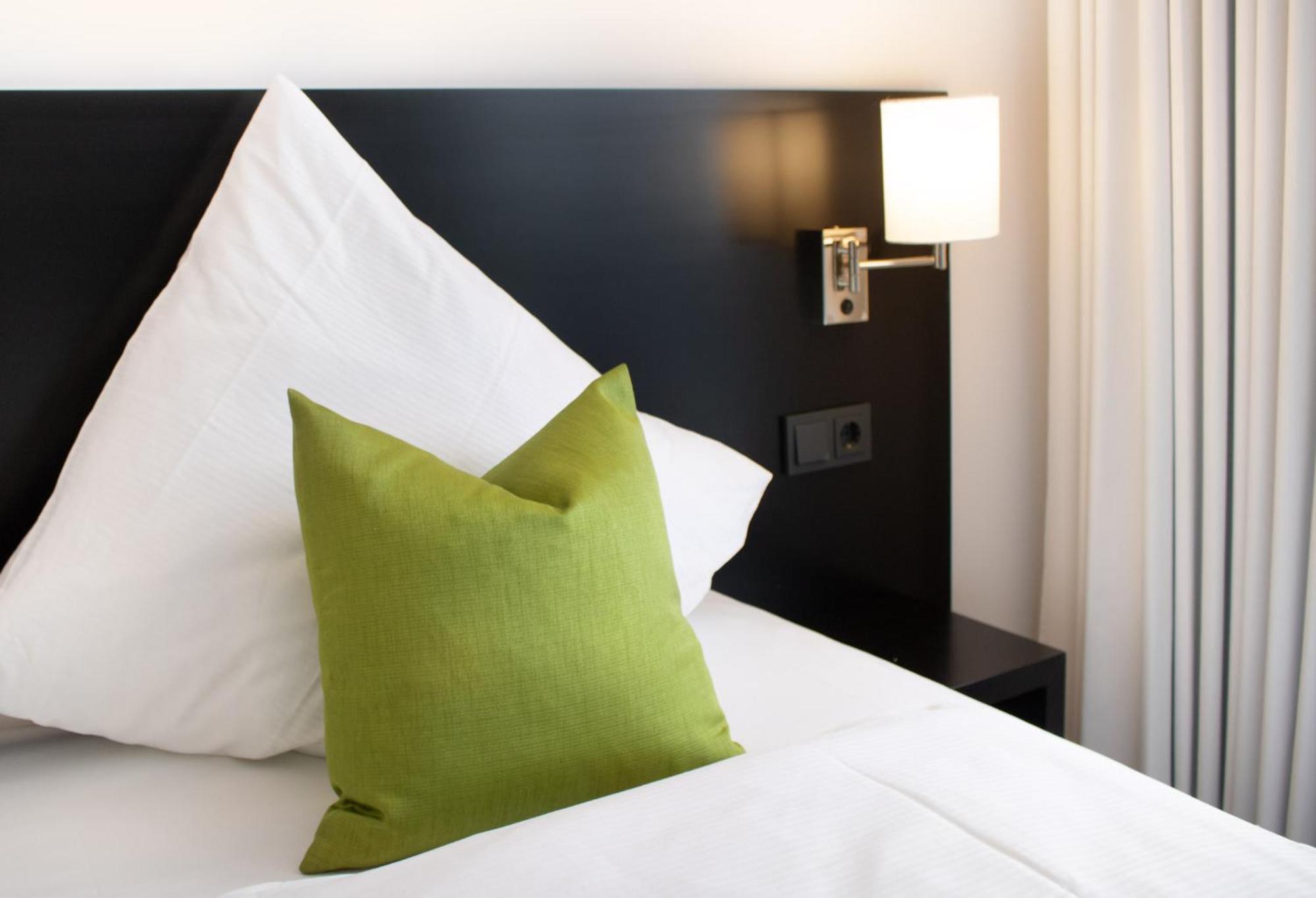 Slue Hotel By Wmm Hotels Schluechtern Exterior photo
