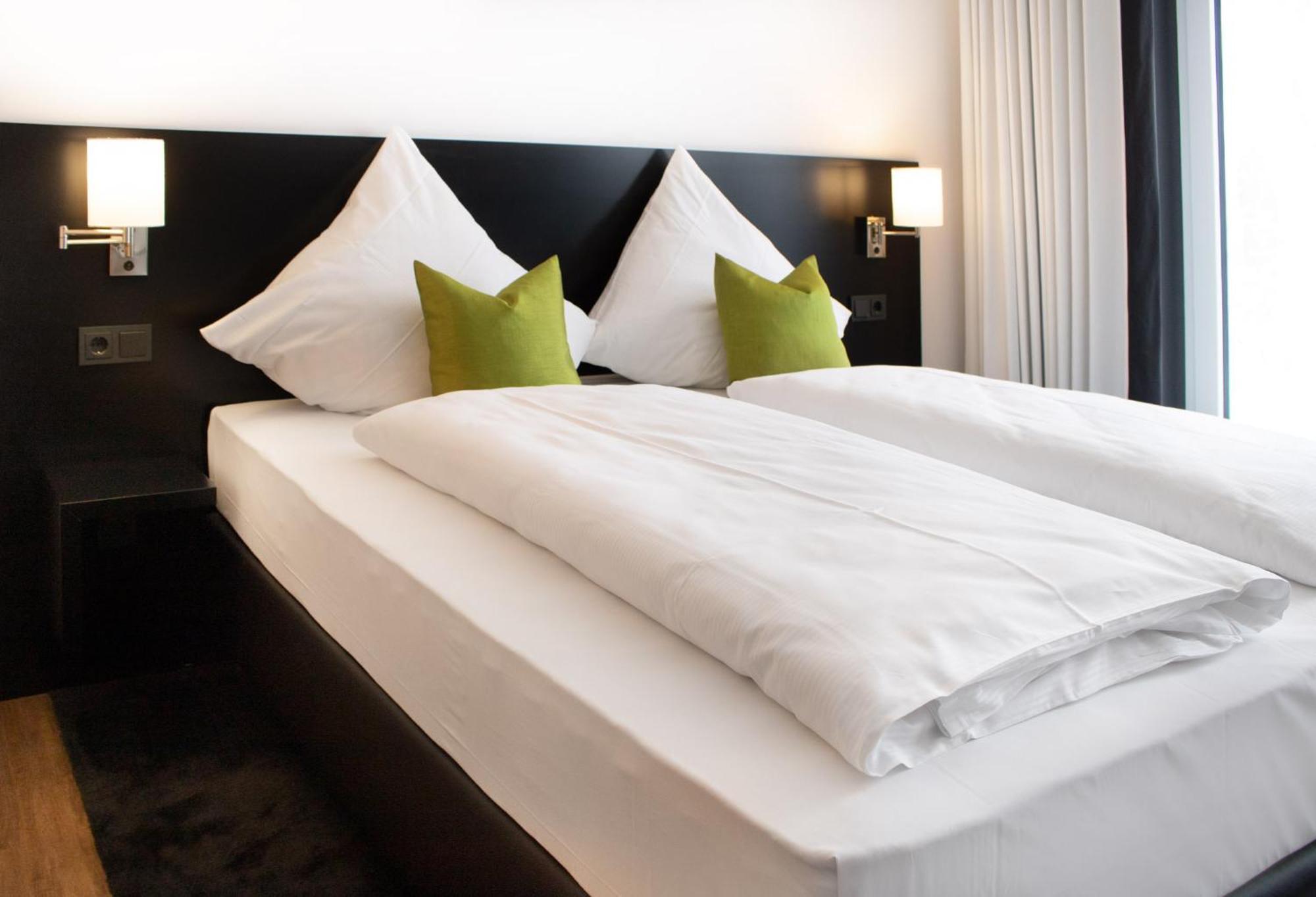 Slue Hotel By Wmm Hotels Schluechtern Exterior photo